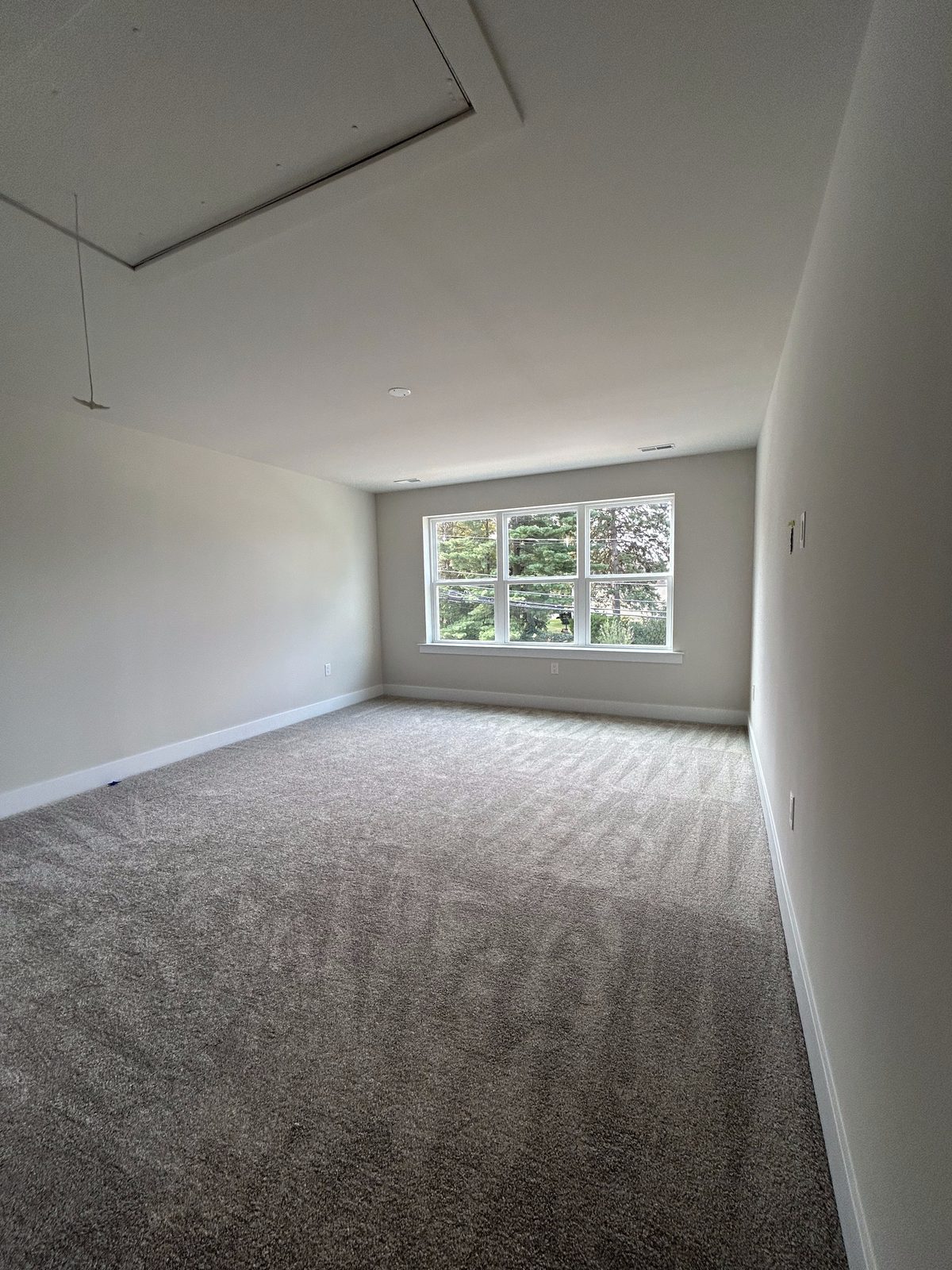Model 1 upstairs bedroom, unfurnished